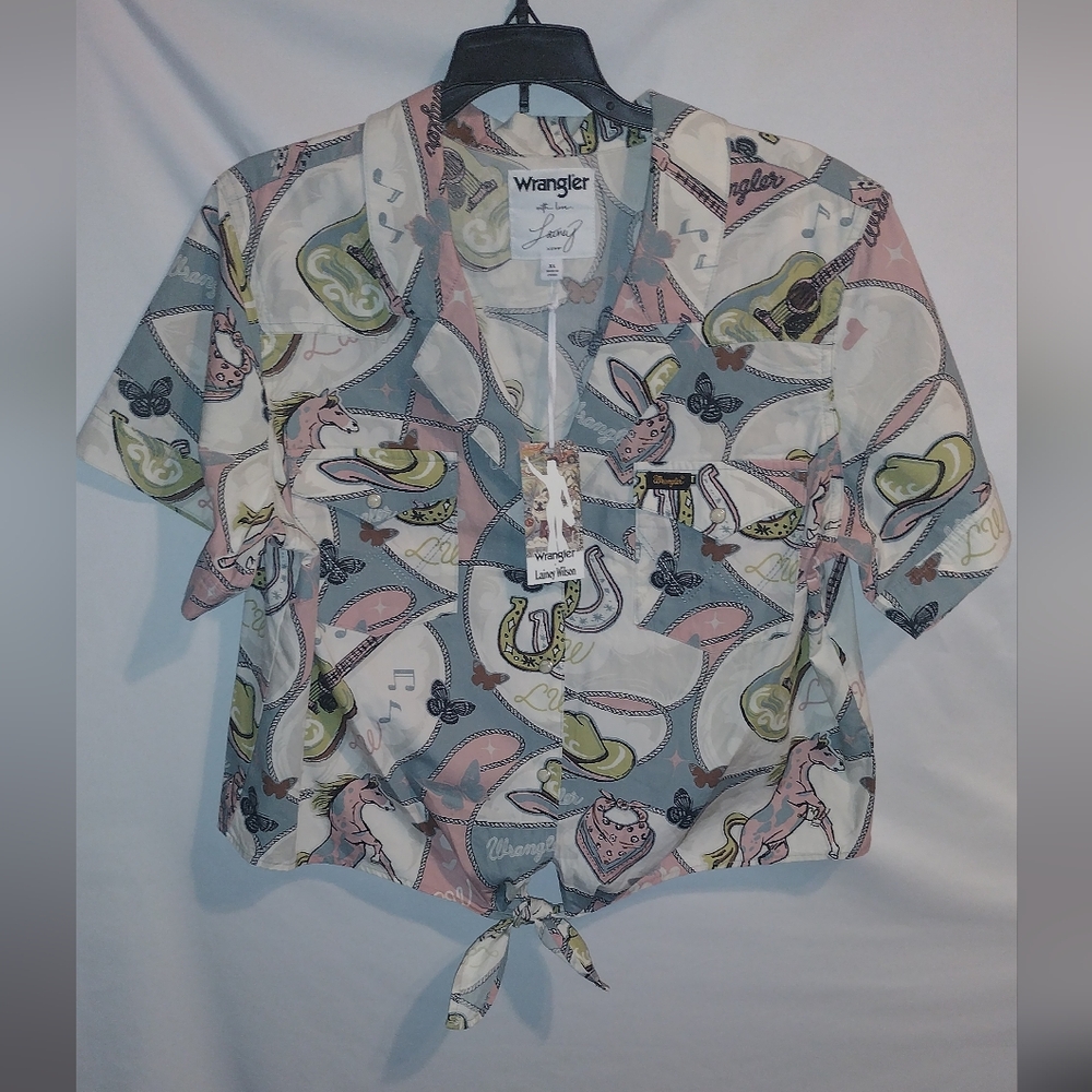 Lainey Wilson Wrangler Pastel Western Tie-Front Blouse NWT
